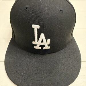 New Era Black and White LA Dodgers 7 1/2 Hat